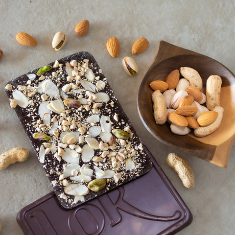 Bark de chocolate 70% con Pistacho, Almendra y Maní 60g